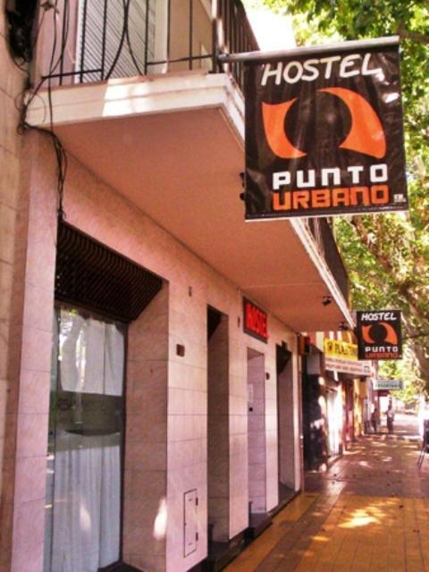 Punto Urbano Hostel Mendoza Bagian luar foto